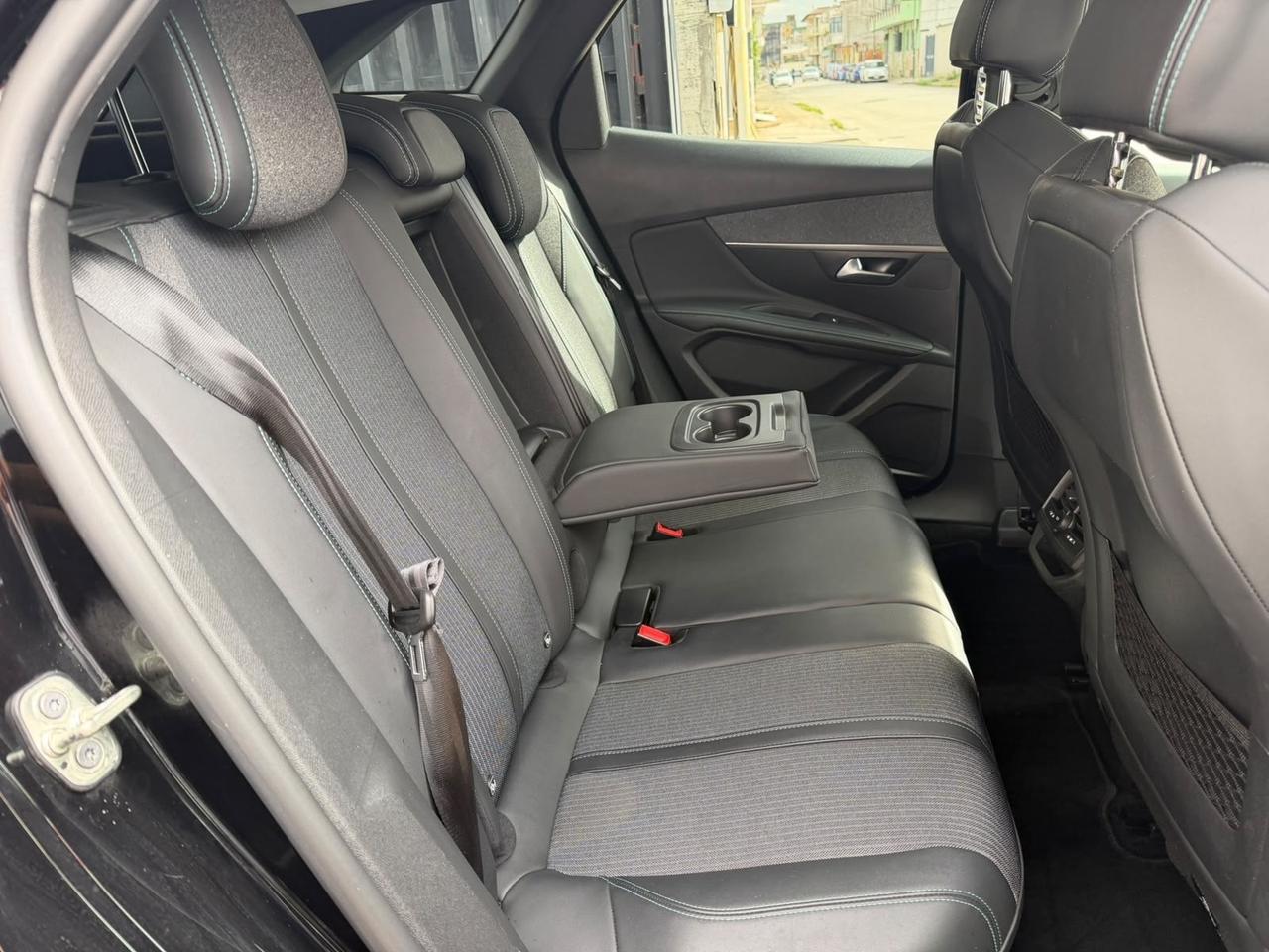 Peugeot 3008 BlueHDi 130 S&S EAT8 Allure Pack