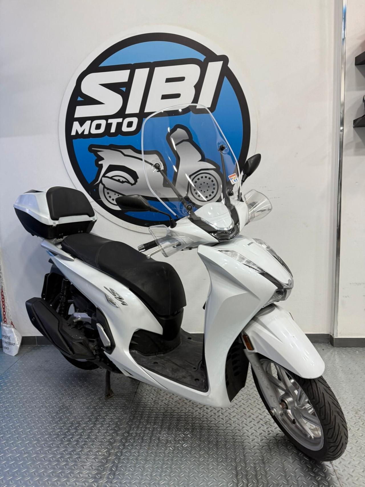 Honda SH 350