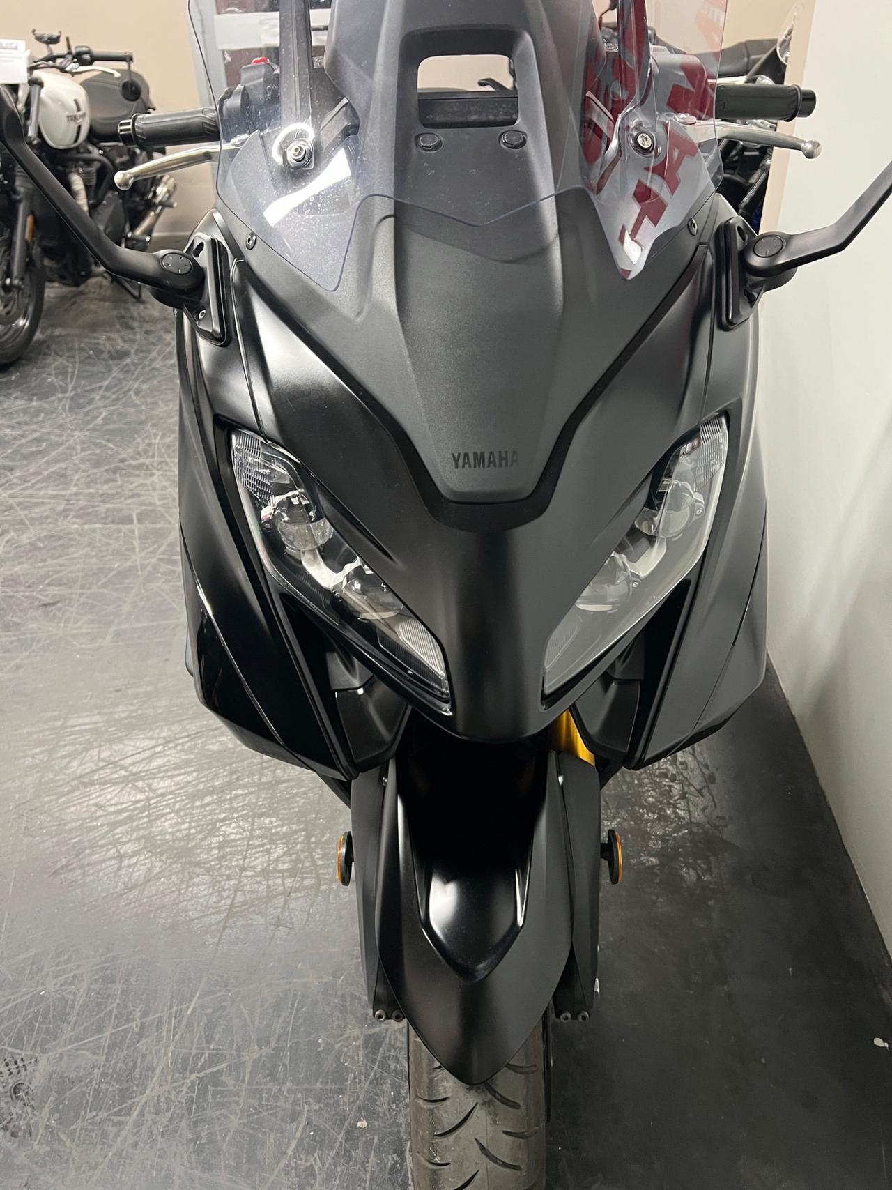 Yamaha TMAX 530 Tech max