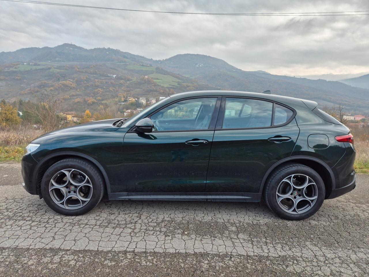 Alfa Romeo Stelvio 2.2 Turbodiesel 190 CV AT8 Q4 Sprint
