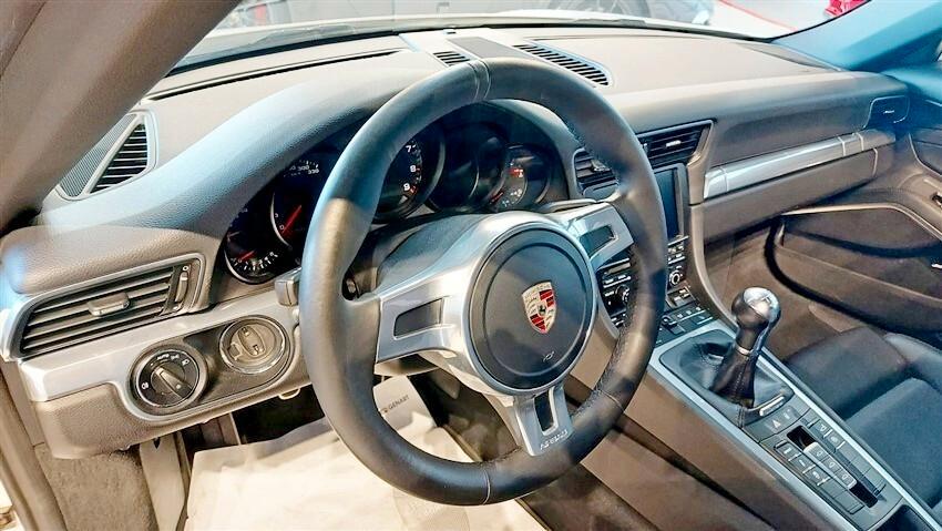 Porsche 911 3.4 Carrera Coupé Cambio Manuale a 7 rapporti