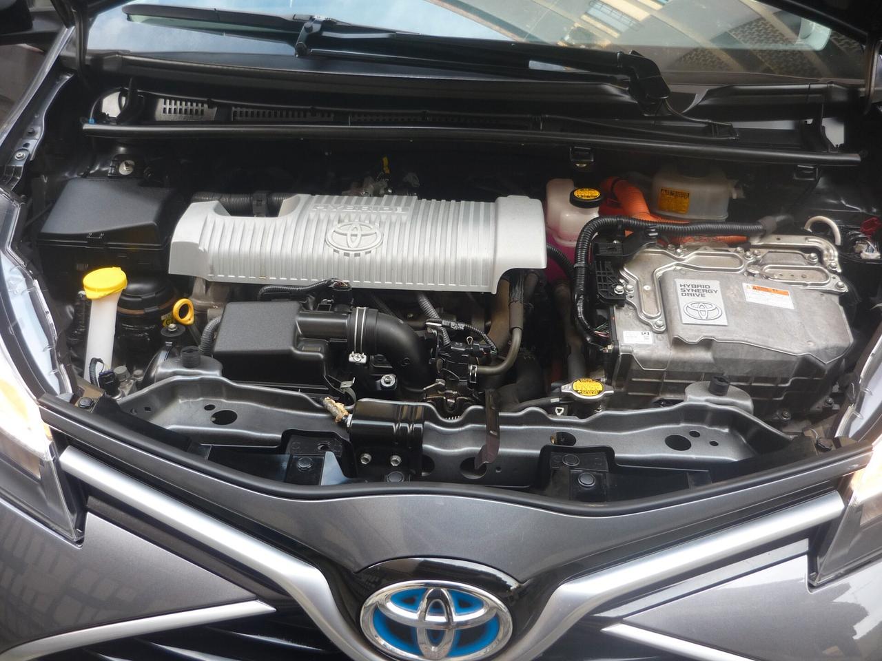 Toyota Yaris 1.5 Hybrid 5 porte Active