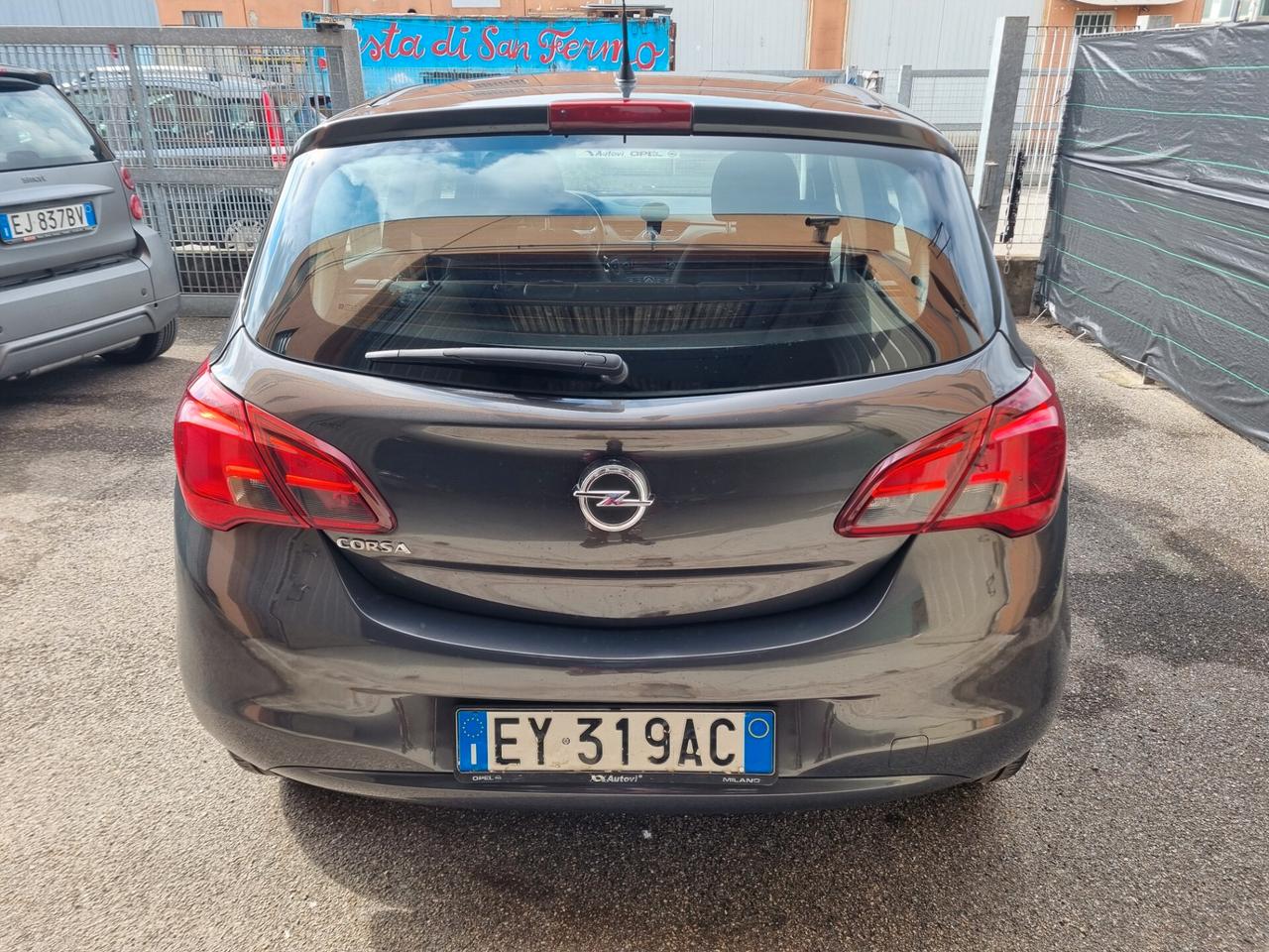 Opel Corsa 1.2 5 porte Edition unico proprietario km 50.000