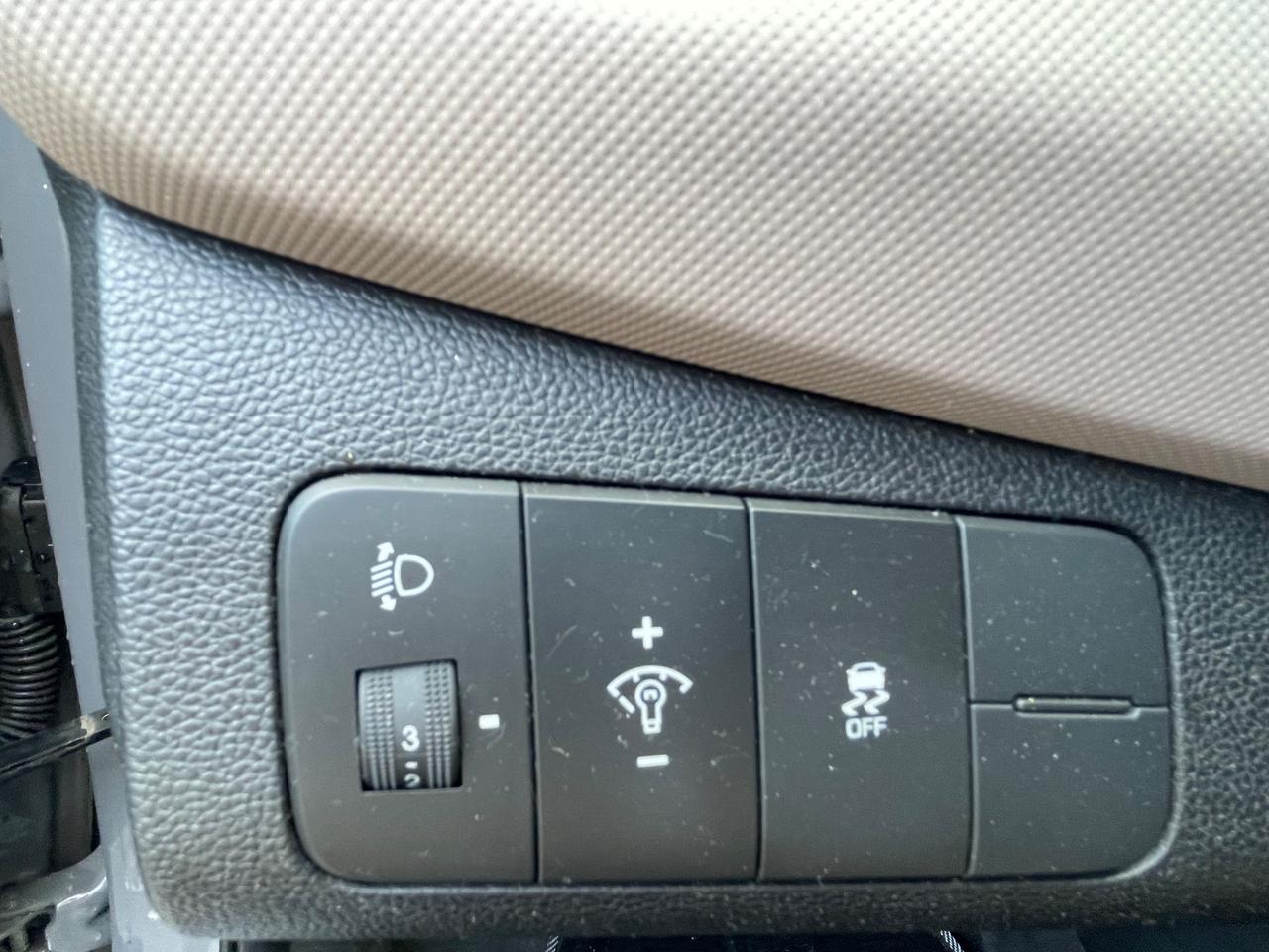 Hyundai i10 1.0 - SOLI 87..000 km PERFETTA