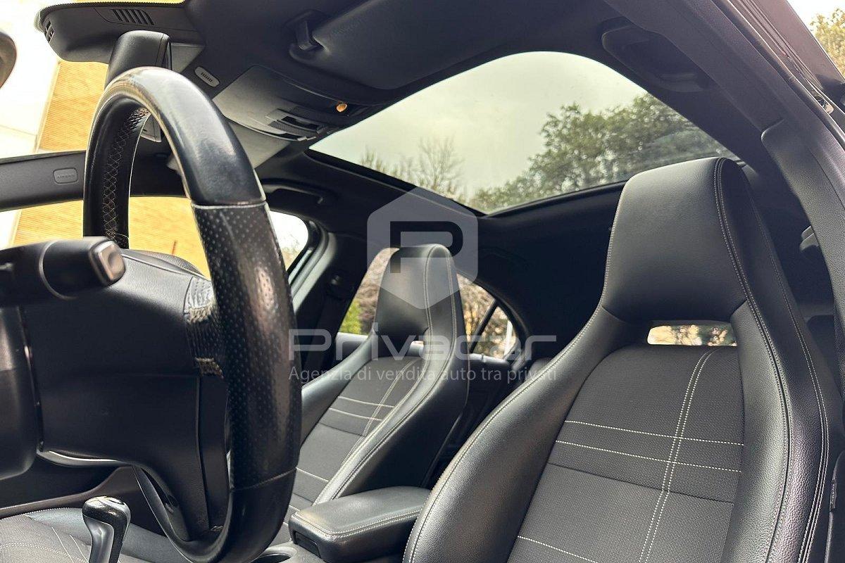 MERCEDES A 180 CDI Dark Night Edition