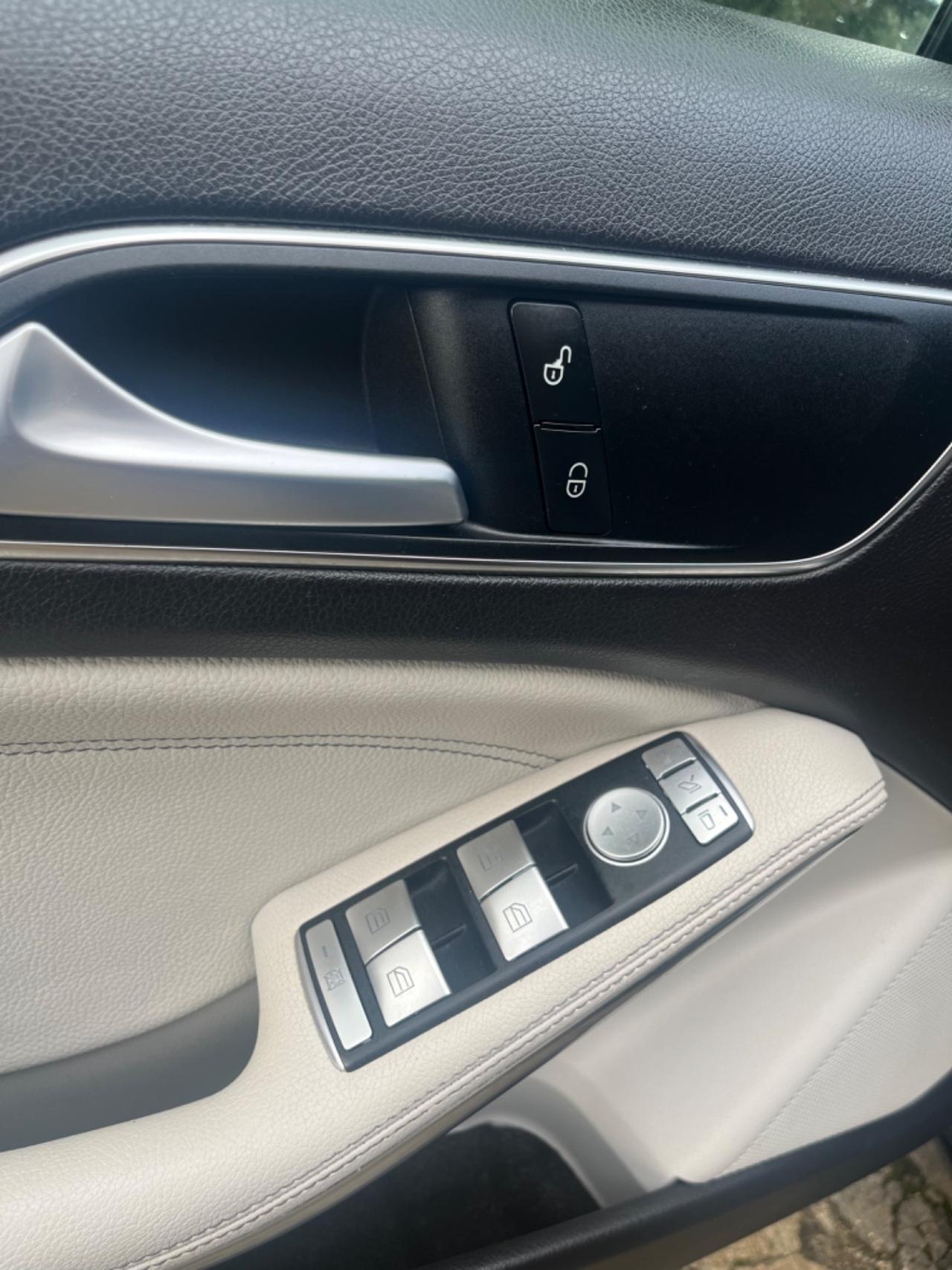 Mercedes-benz A 180 RESTILING Sport