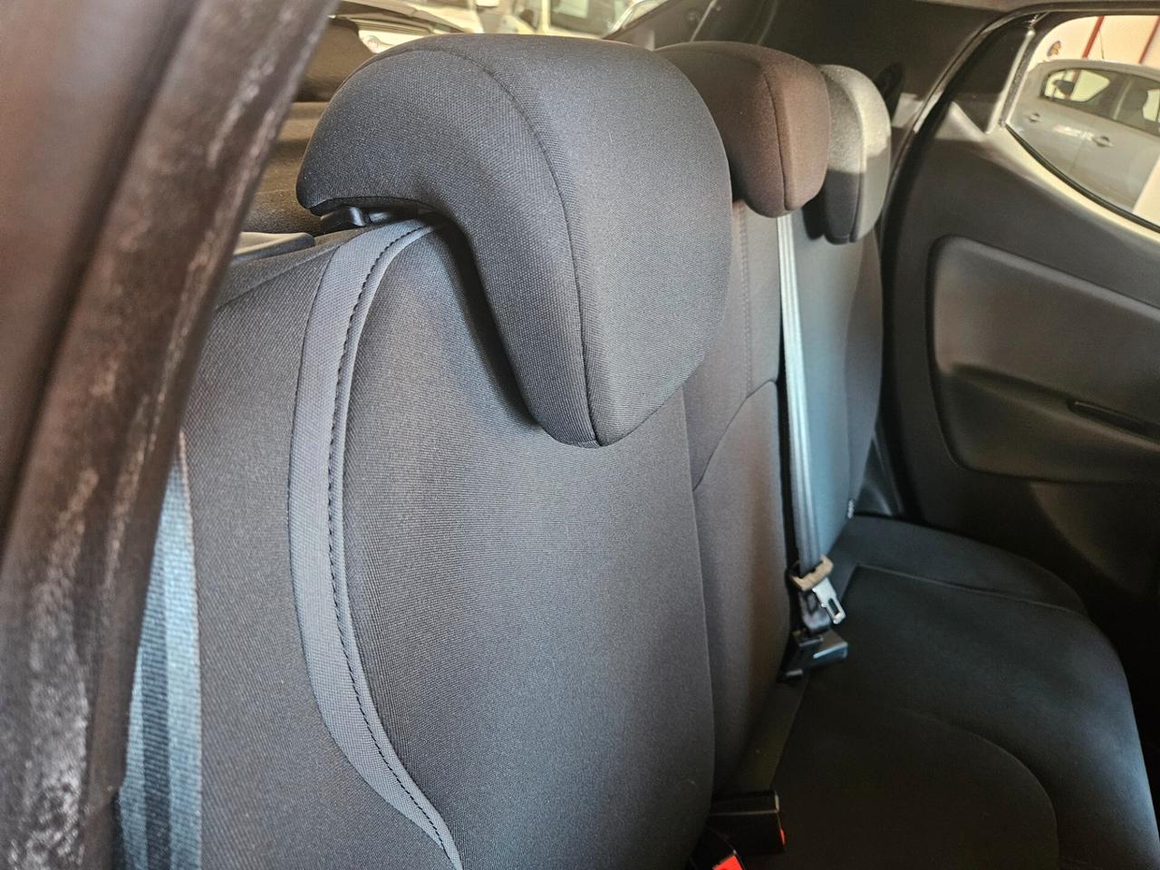 Mini 1.4 16V One ok neopatentati