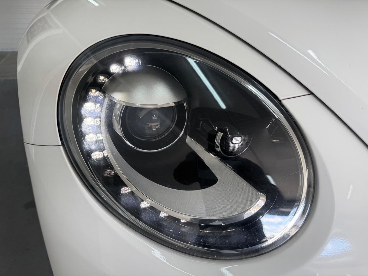 Volkswagen Maggiolino 1.6 TDI DSG Design