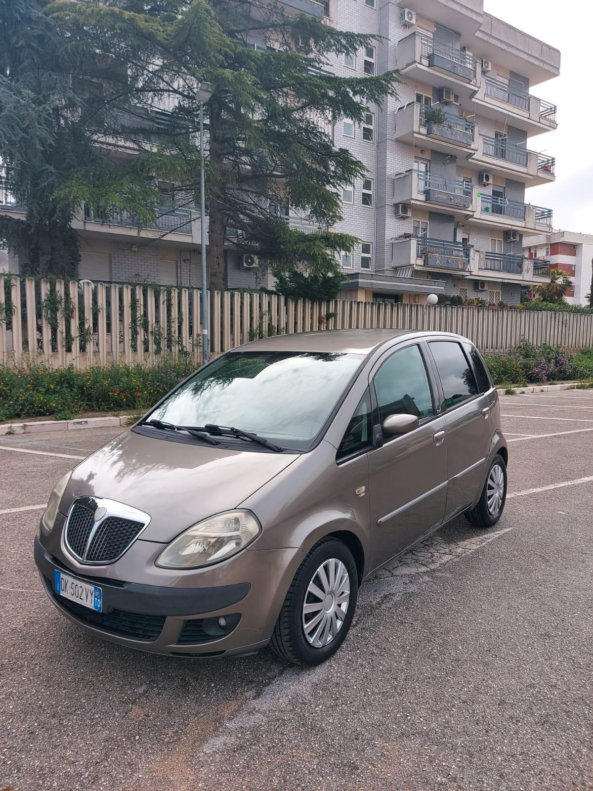 Lancia MUSA 1.3 Multijet 69CV Oro EURO4