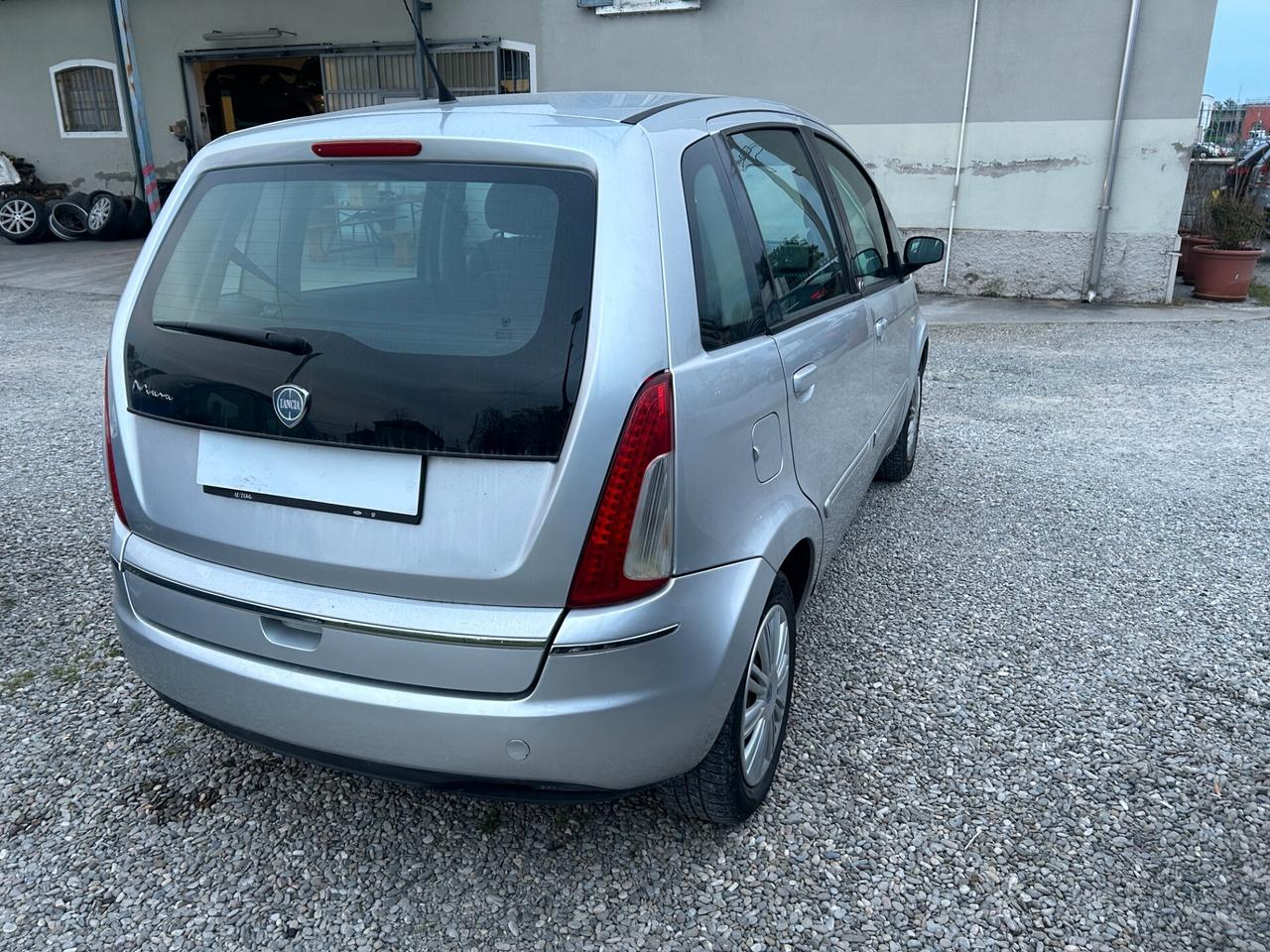 Lancia MUSA 1.4 Argento 2009