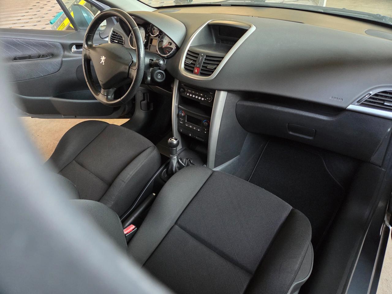 Peugeot 207 1.4 Benzina, ok neopatentati, Garanzia! 2009