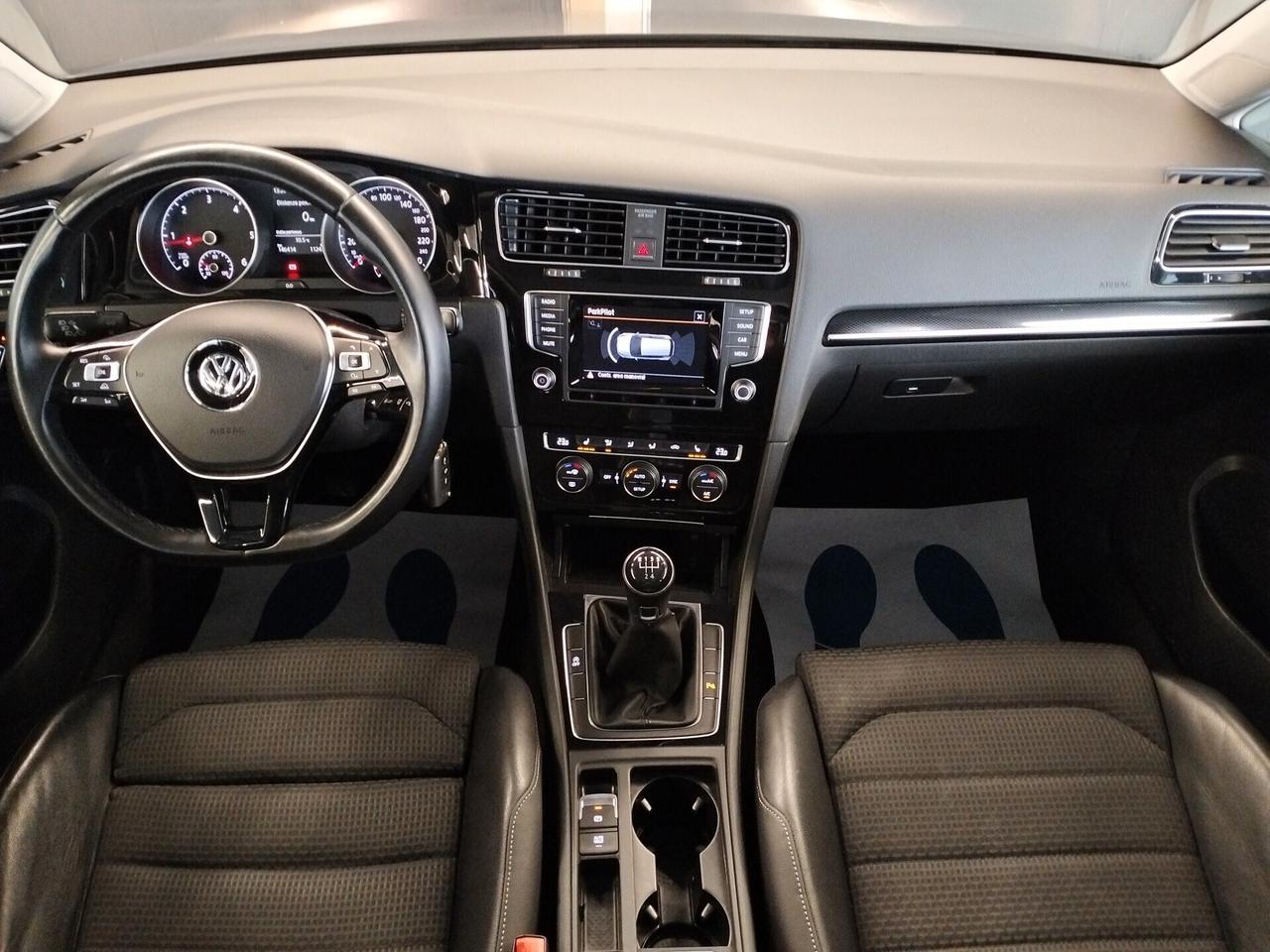 Volkswagen Golf 1.6 TDI Highline BlueMotion Technology - NEOPATENTATI