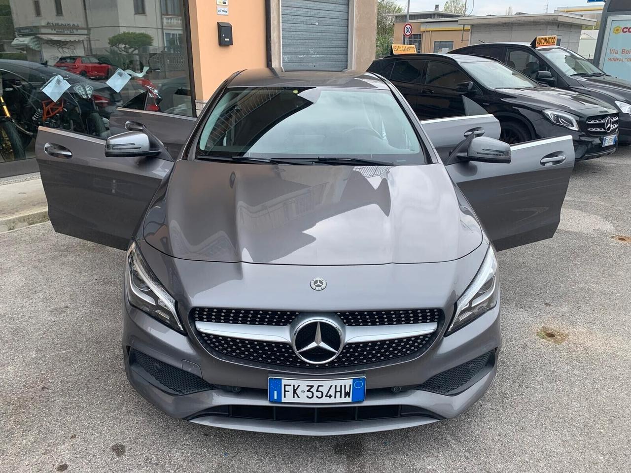 Mercedes-benz CLA 200d Premium AMG Pack Neopat.