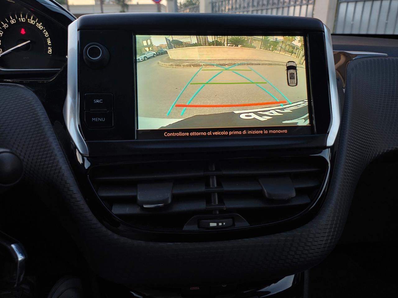 Peugeot 2008 BlueHDi 100 Allure