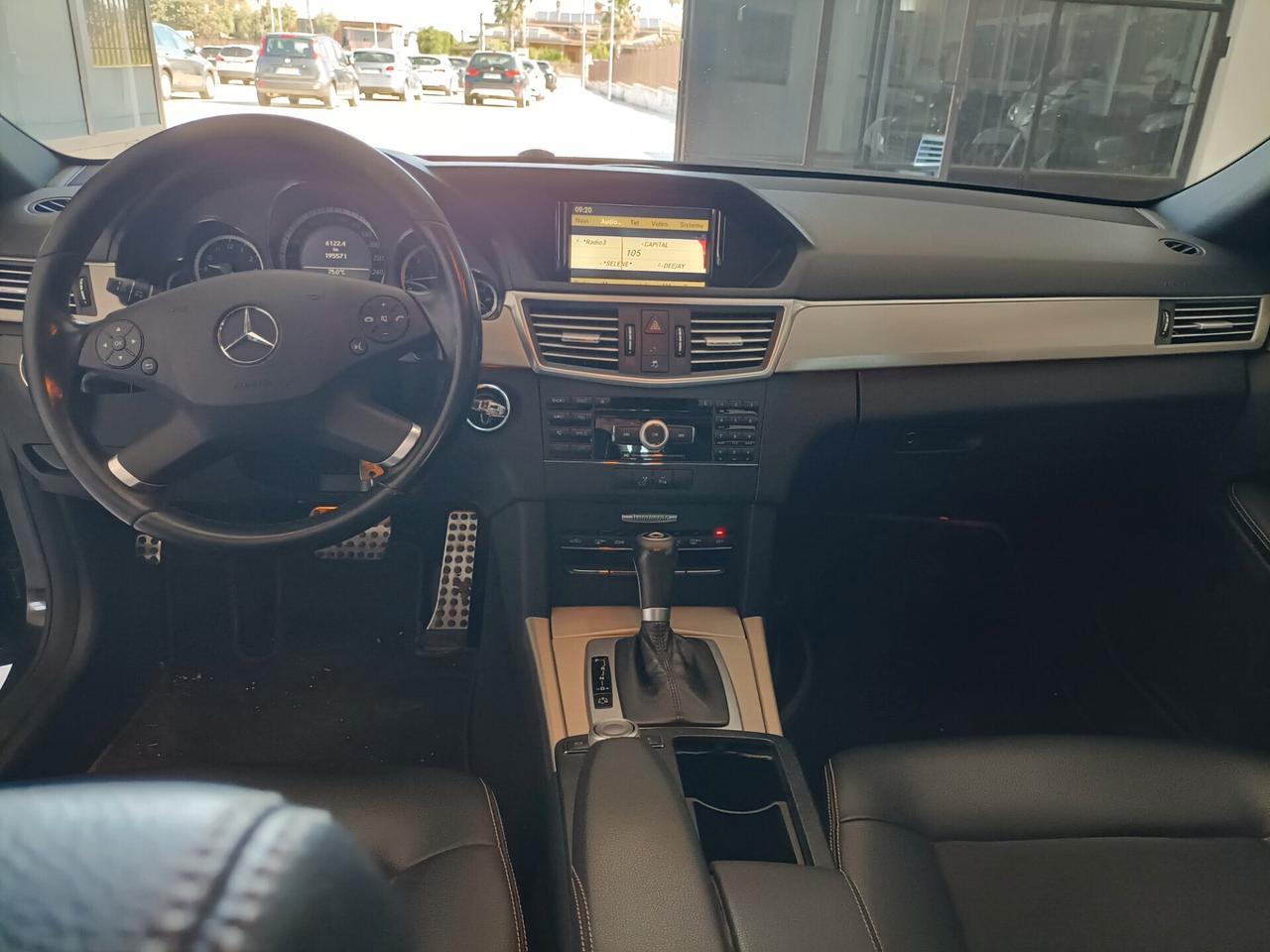 Mercedes-benz E 250 CDI BlueEFFICIENCY Avantgarde AMG - 2010