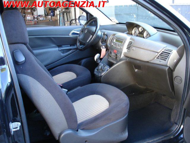 LANCIA Ypsilon 1.2 RESTYLING BICOLORE