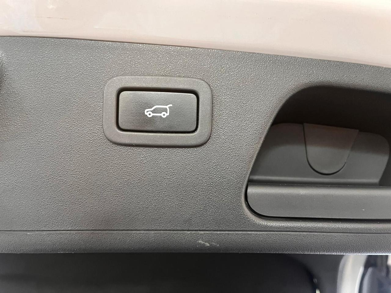 Jaguar E-Pace 2.0D 180 CV AWD S