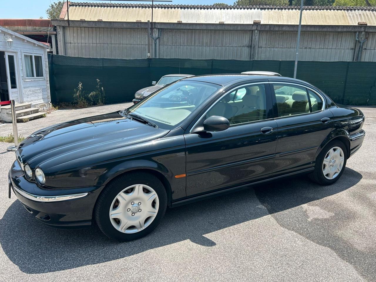 Jaguar X-Type 2 litri V6 24V cat