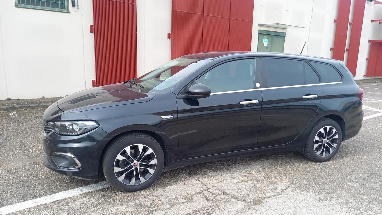 Fiat Tipo 1.4 SW City Mirror