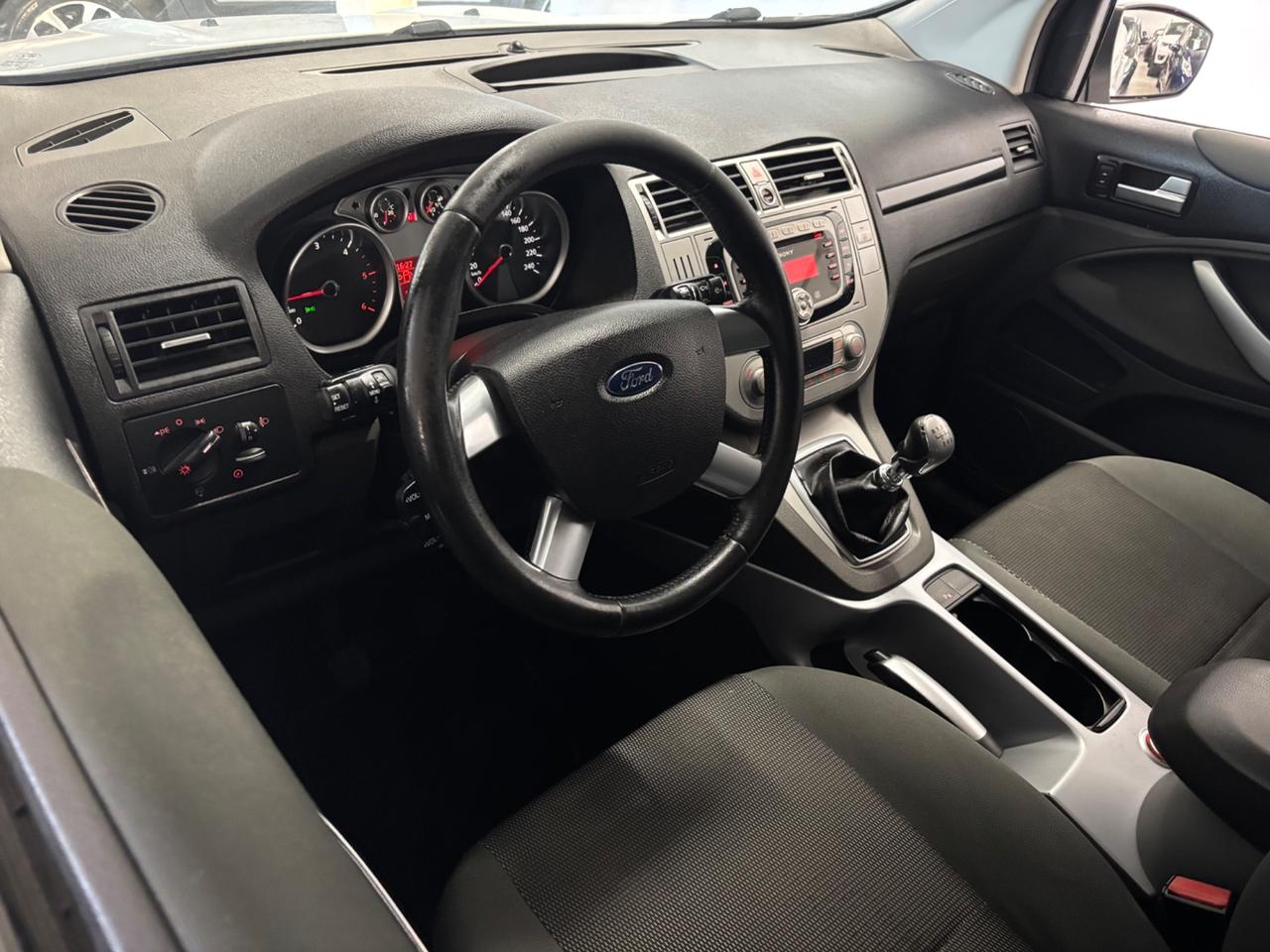 Ford Kuga 2.0 TDCi 140 CV 2WD Titanium