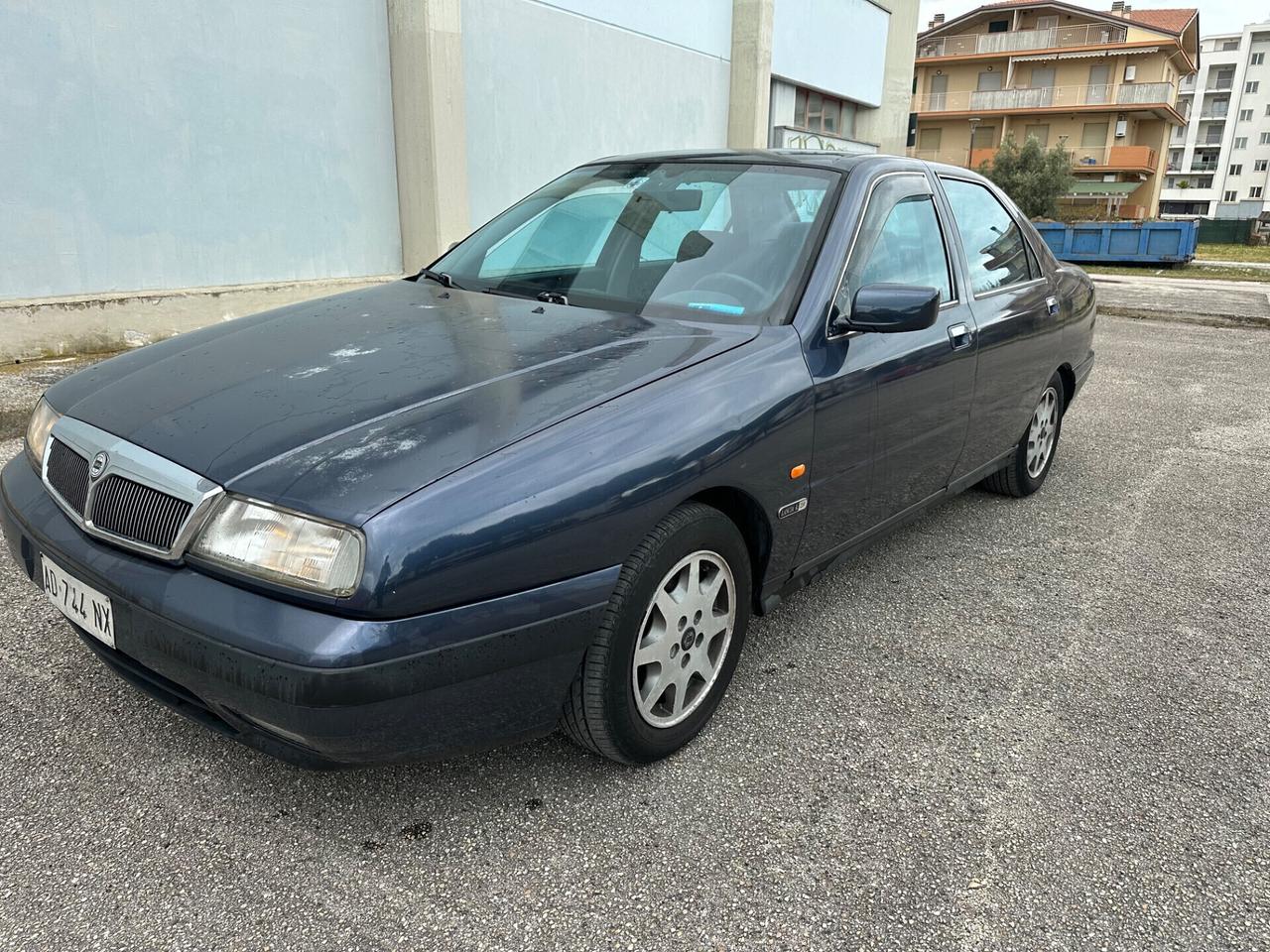 Lancia K 2.0i 20V cat Comfort Drive LE 1995 GPL
