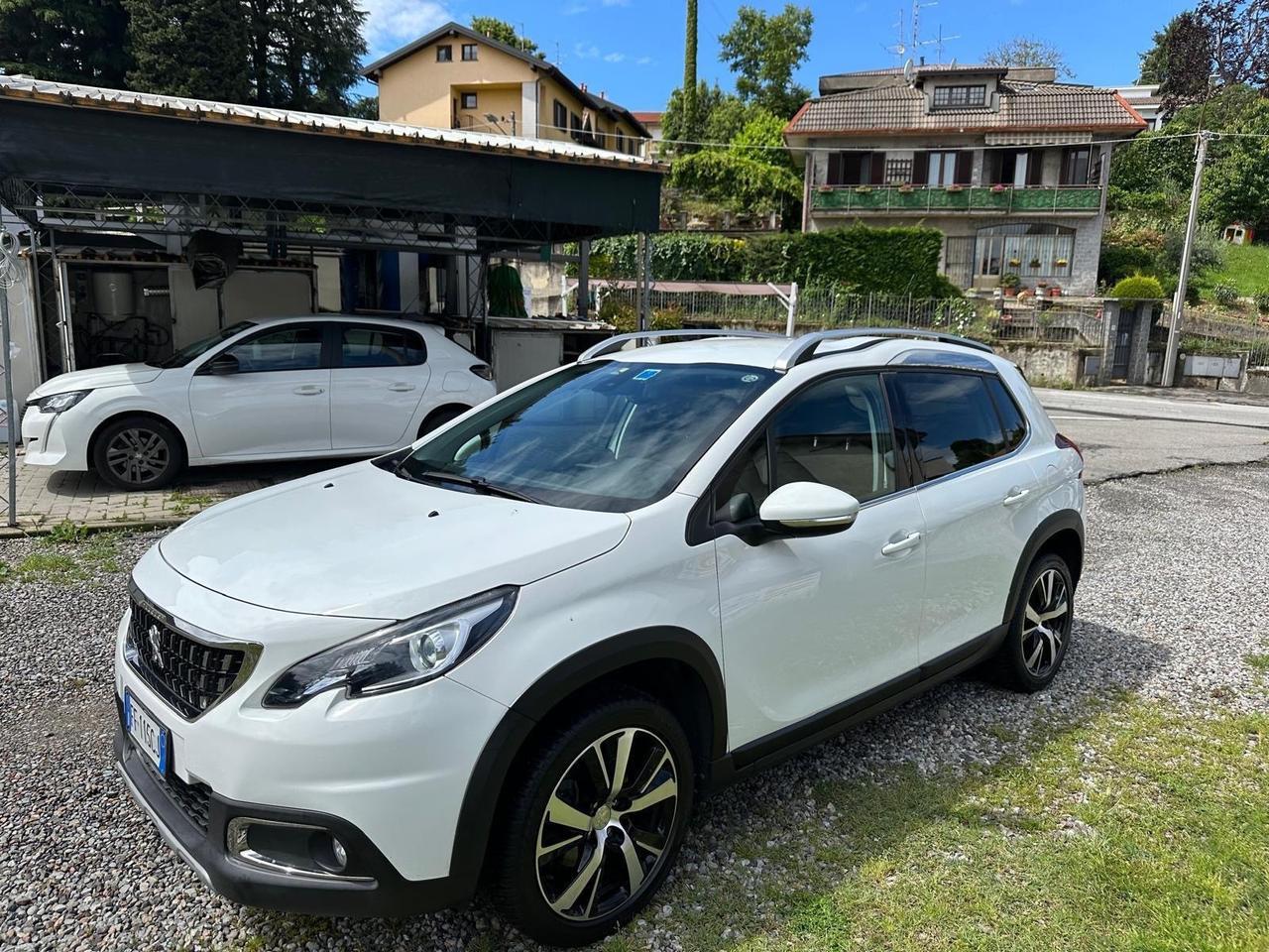 Peugeot 2008 PureTech Turbo 110 S&S Allure