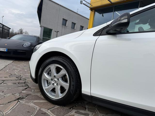 VOLVO V40 Cross Country D2 AUTOMATICA MY 2019 CROSS COUNTRY