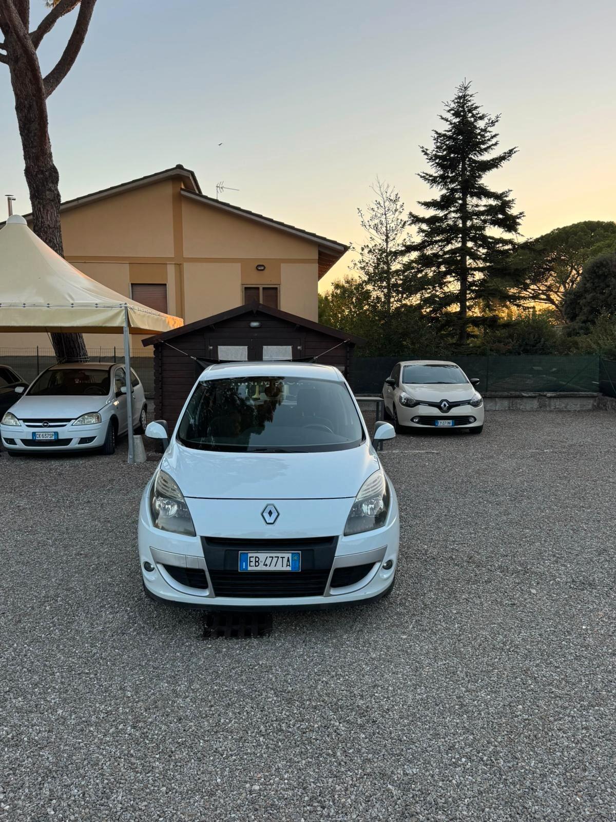 Renault Scenic Scénic X-Mod 1.5 dCi 110CV Dynamique