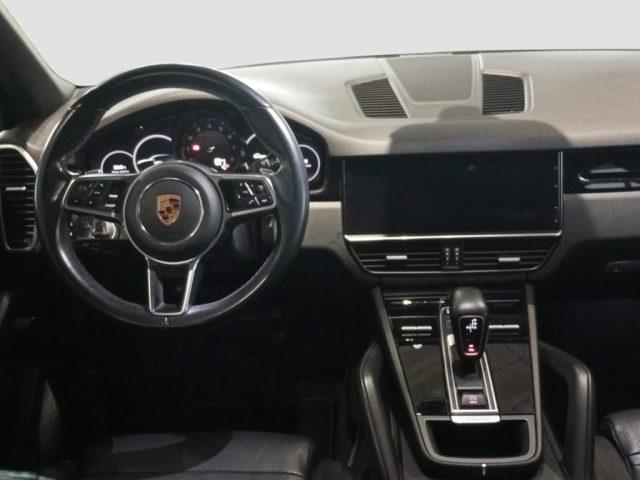 PORSCHE Cayenne Cayenne