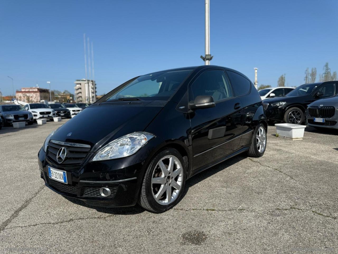 MERCEDES-BENZ A 180 CDI Coupé Special Edition