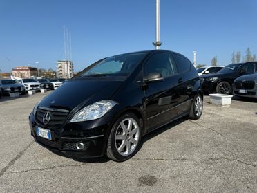 MERCEDES-BENZ A 180 CDI Coupé Special Edition