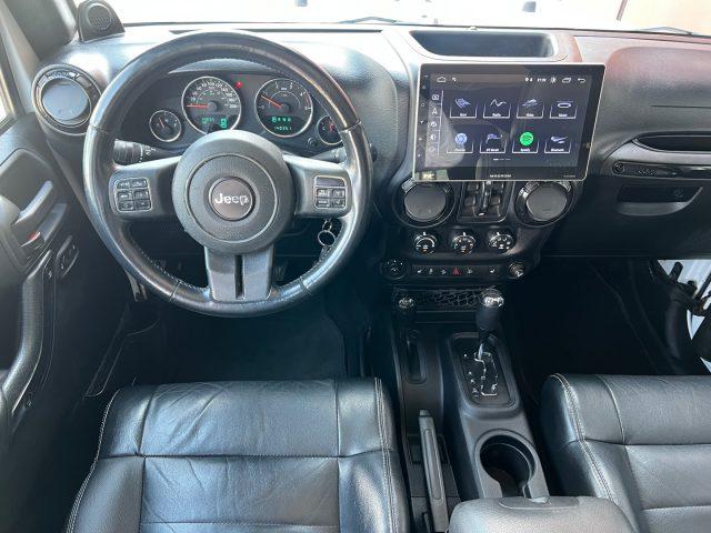 JEEP Wrangler Unlimited 2.8 CRD DPF Sahara Auto