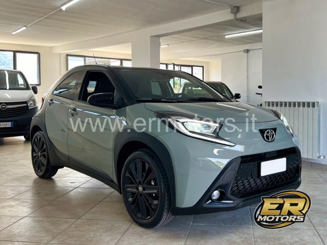 TOYOTA Aygo X Lounge S-CVT Neopatentati - Piano Black Pack Plus