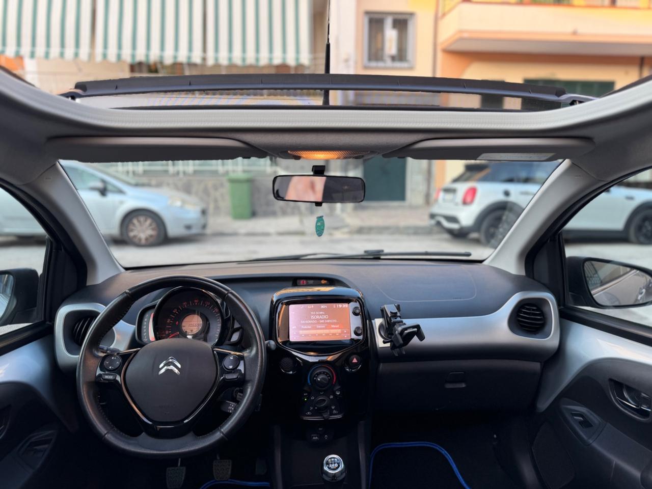 Citroen C1 PureTech 82 5 porte Shine