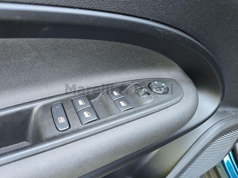 Alfa Romeo Junior Junior 156 CV BEV Speciale