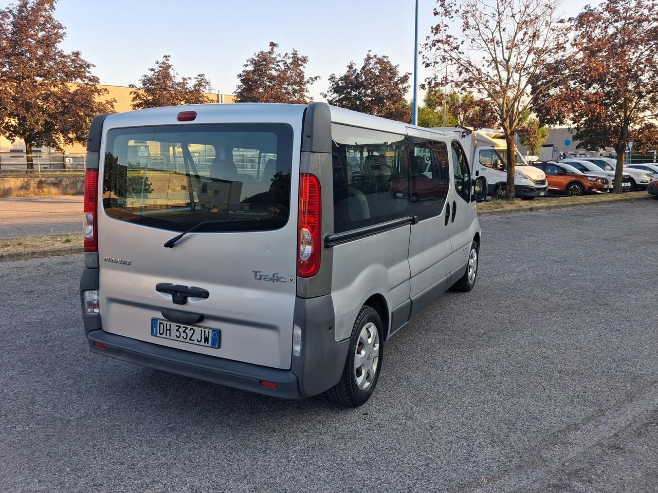 Renault Trafic T29 2.0 dCi/115 PC-TN Passenger Pack