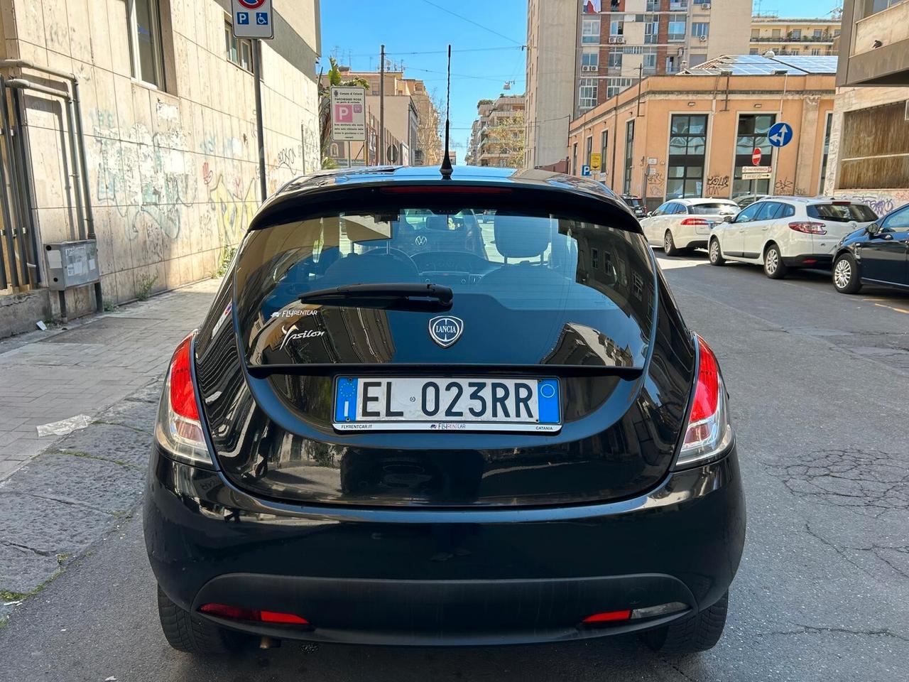 LANCIA YPSILON 1.3 MJT 95CV – 2012 – UNIPROPRIETARIO – GARANZIA 12 MESI – PARI AL NUOVO