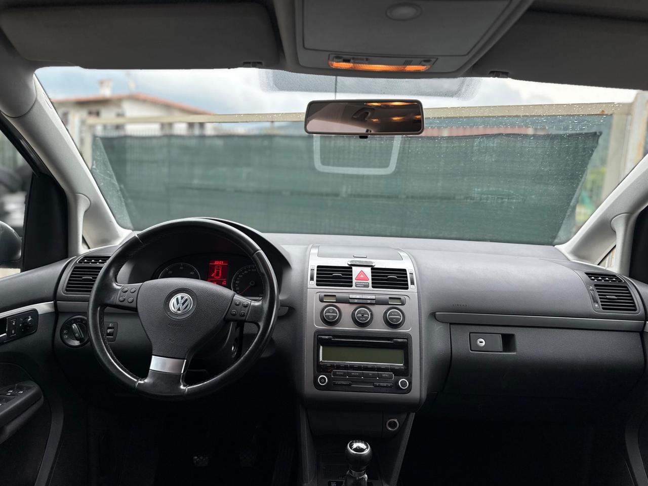 Volkswagen Touran 2.0 TDI DPF Highline
