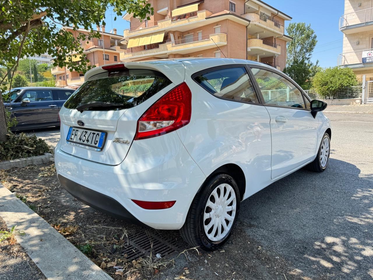 Ford Fiesta Fiesta 1.2 52.000km Certificati