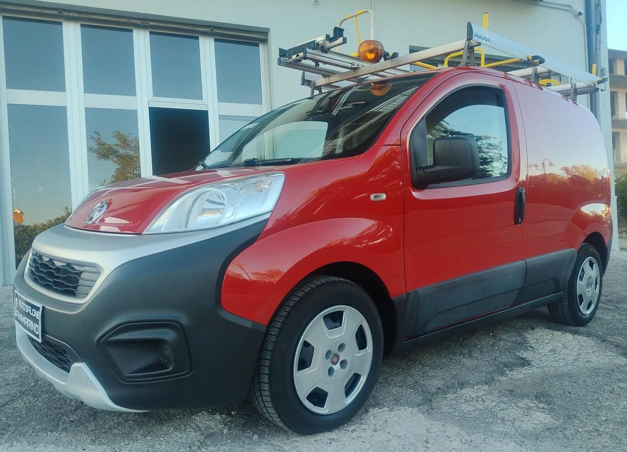 Fiat Fiorino 1.3 Mjet Adventure 95Cv Allestito
