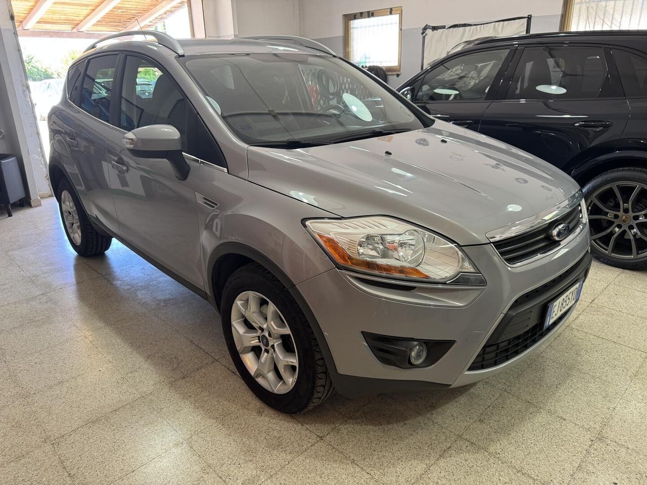 FORD KUGA 2.0 TDCi Titanium