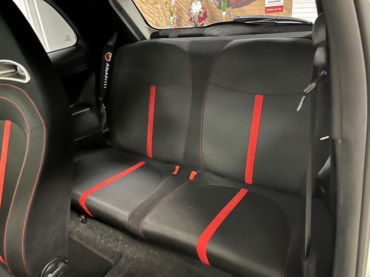 Abarth 500 1.4 Turbo T-Jet 275cv ESSEESSE