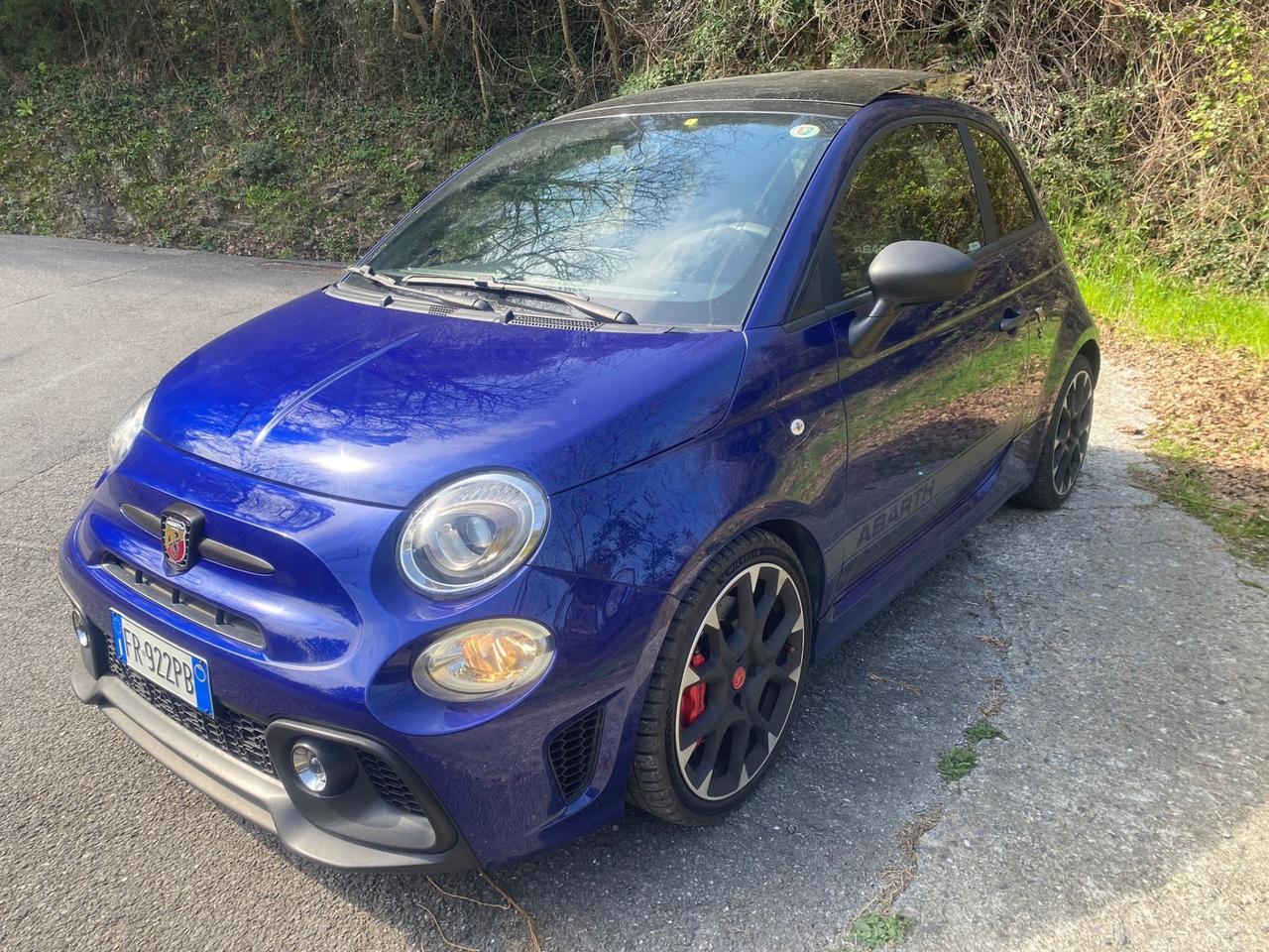 Abarth 595 1.4 Turbo T-Jet 180 CV Competizione