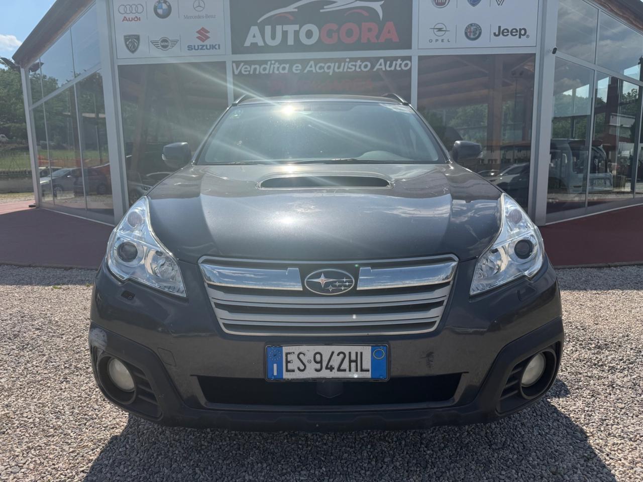 Subaru OUTBACK 2.0D Trend Leather