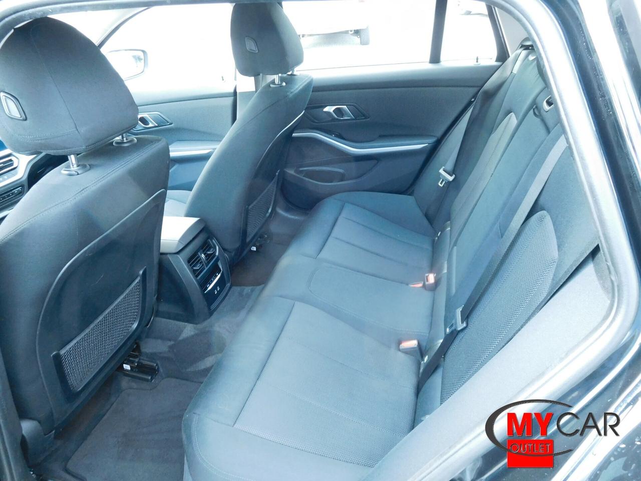 Bmw 318 d 48V Touring Business Advantage 150cv