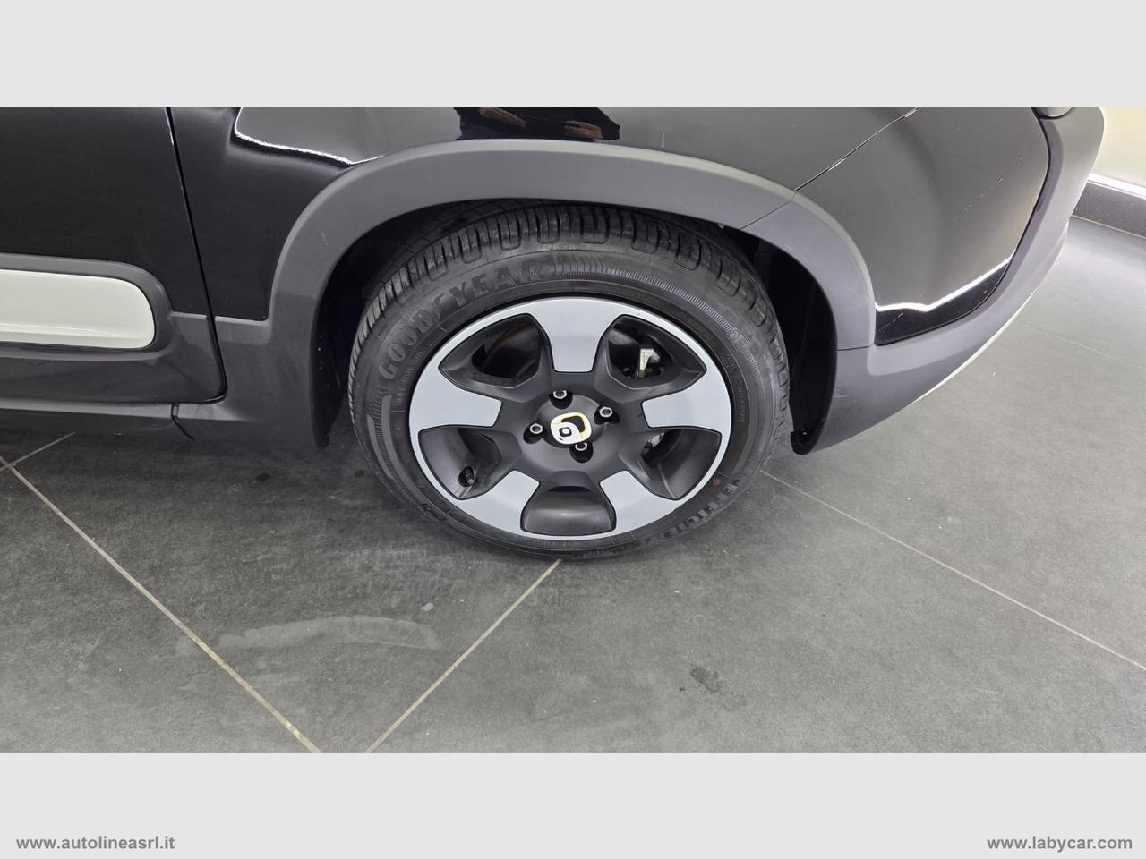 FIAT Pandina CROSS 1.0 FireFly 70 CV Hybrid