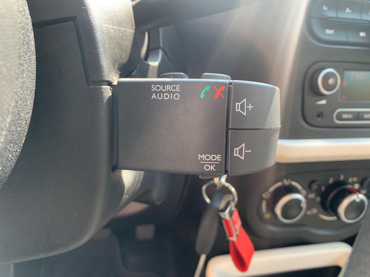 Renault Twingo 1.0 SCe OK NEOPATENTATI