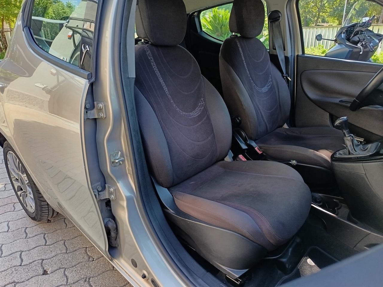 LANCIA Ypsilon 1.3 MJT 16V 95 CV 5 porte S&S Gold
