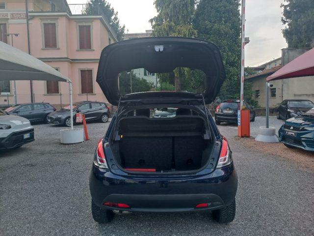 LANCIA Ypsilon 1.2 69 CV 5 porte S&S Elefantino Blu