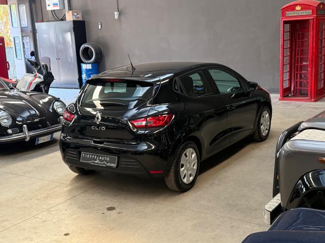 RENAULT Clio 1.2 75CV 5 porte Life